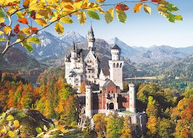 Pohled na zámek Neuschwanstein, Německo