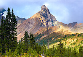 Hilda Peak, národní park Banff, Kanada