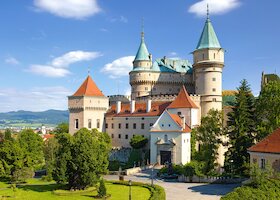 Bojnický zámek, Slovensko