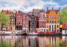 Tančící domy, Amsterdam