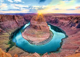 Říční meandr Horseshoe Bend, USA