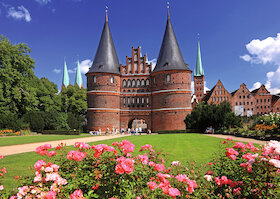 Lübeck — Holštýnská brána
