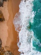 Pláž v Cascais, Portugalsko