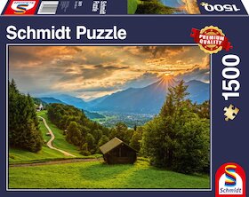 Západ slunce v horské vesničce Wamberg