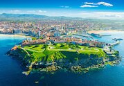 Pohled na Gijón, Asturie, Španělsko