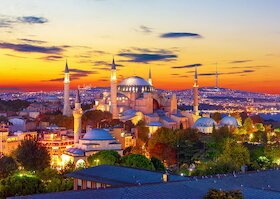 Hagia Sofia při západu slunce, Istanbul